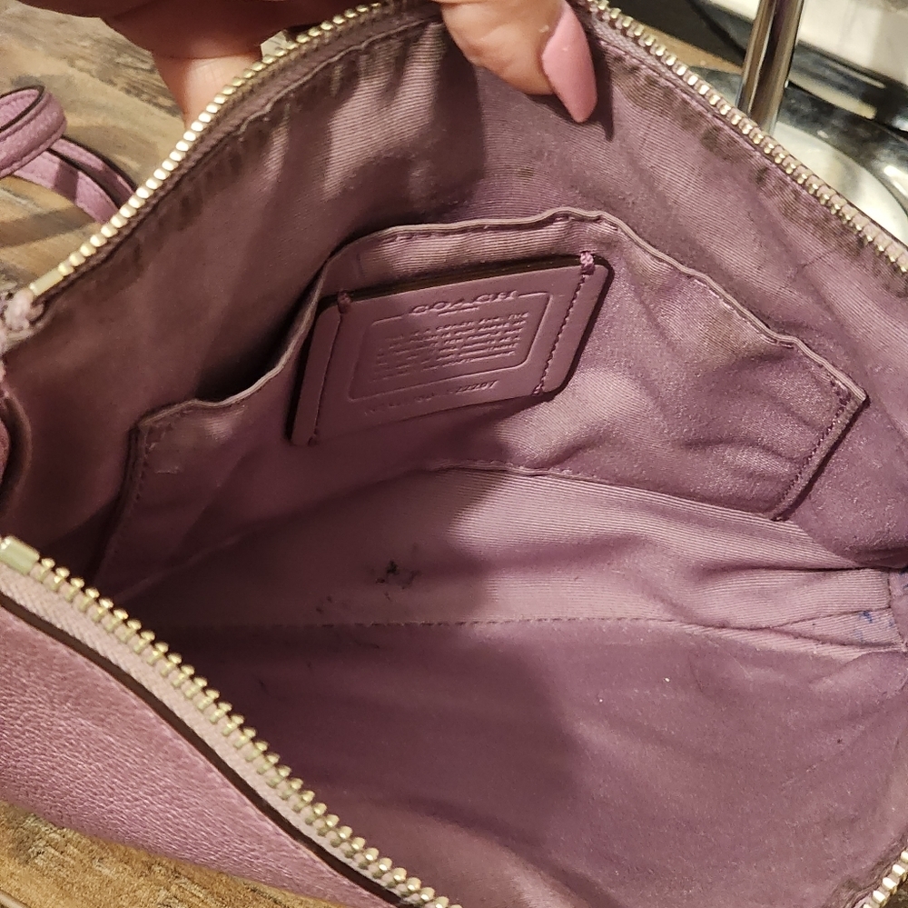 COACH Carrie Crossbody Metallic Lilac Bag F22207 - Picture 3 of 8
